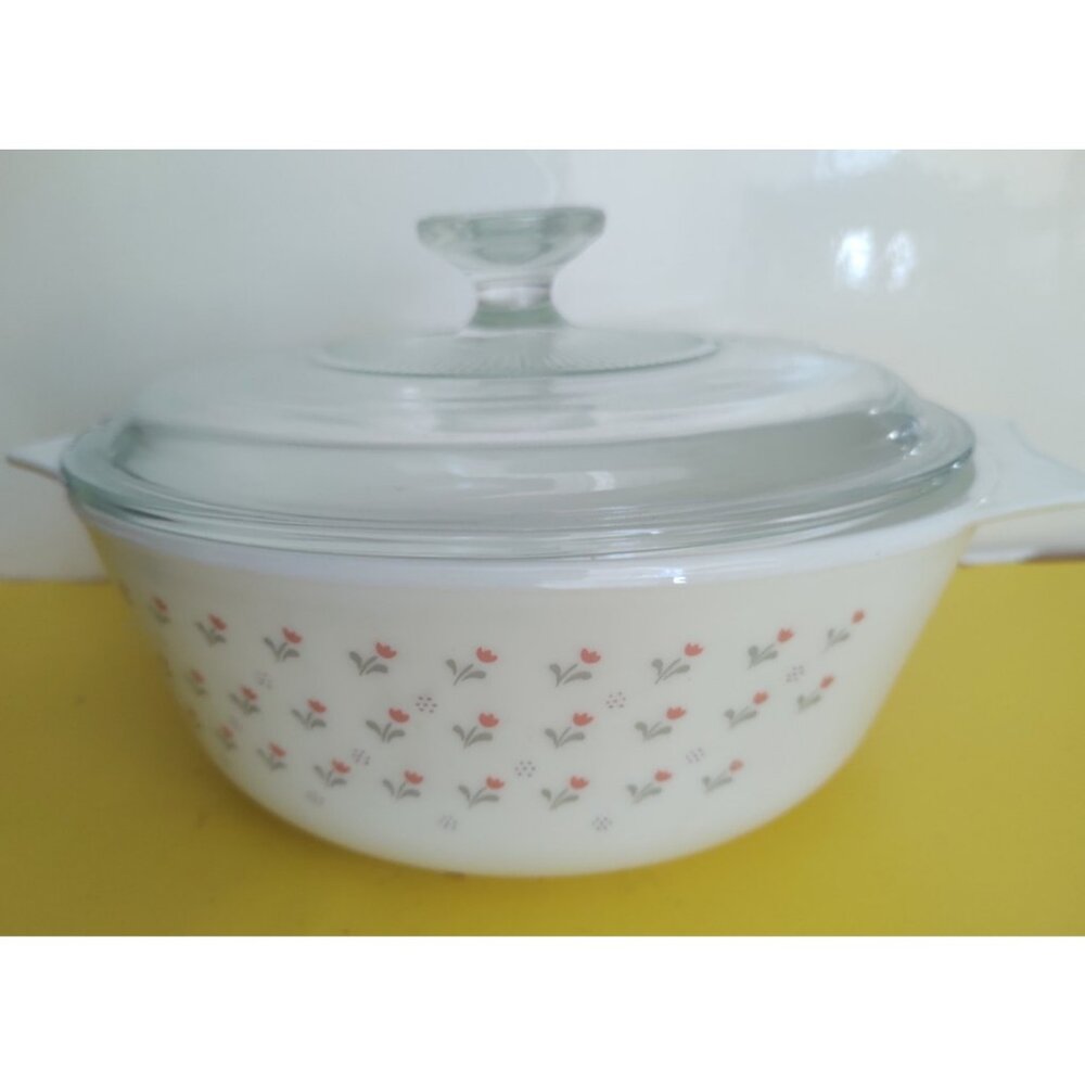 Pyrex England  'Laura Ashley Tulip' pattern casserole dish  10 1/2" x 9"